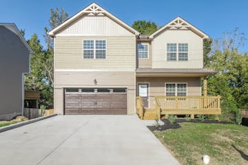 109 Lyndhurst Dr La Vergne, TN 37086